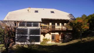 les Orres chalet Pelve l'été à la montagne Ouest